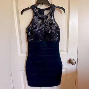 Sequin Hearts Juniors Elegant Navy  Blue Evening Dress, Size 3